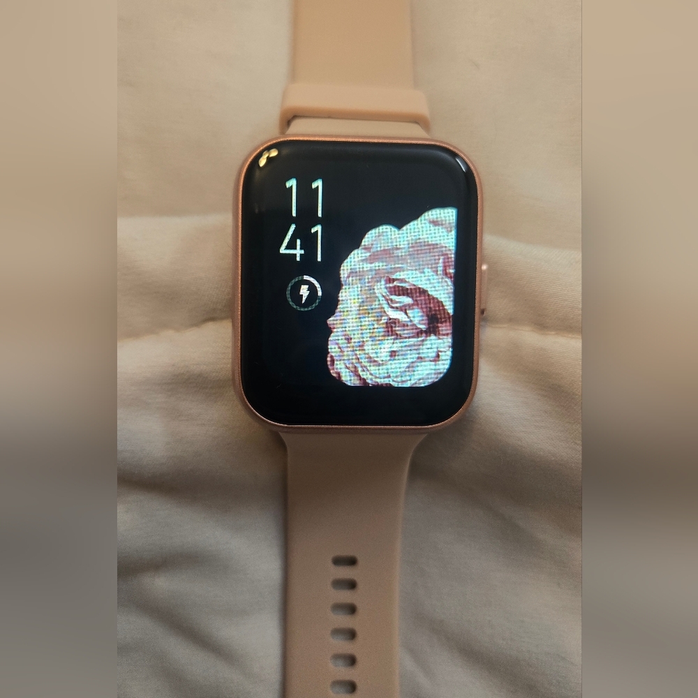 🎀Rose Gold Smartwatch with Blush Silicone Band - Unbranded
